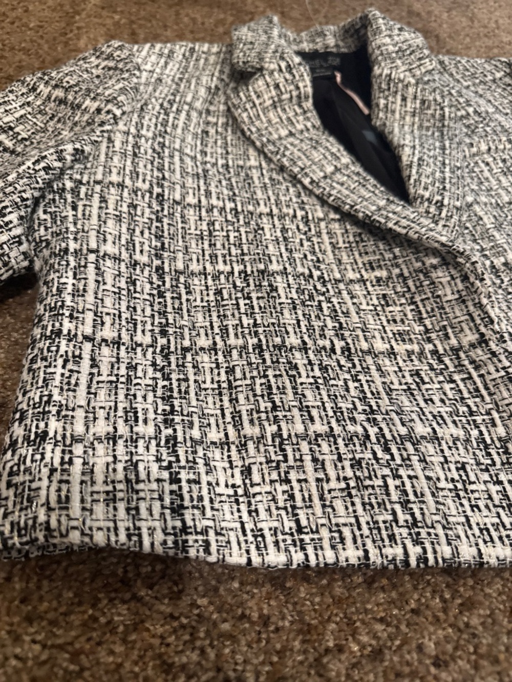 Cropped Jacket - Picture 2 of 4
